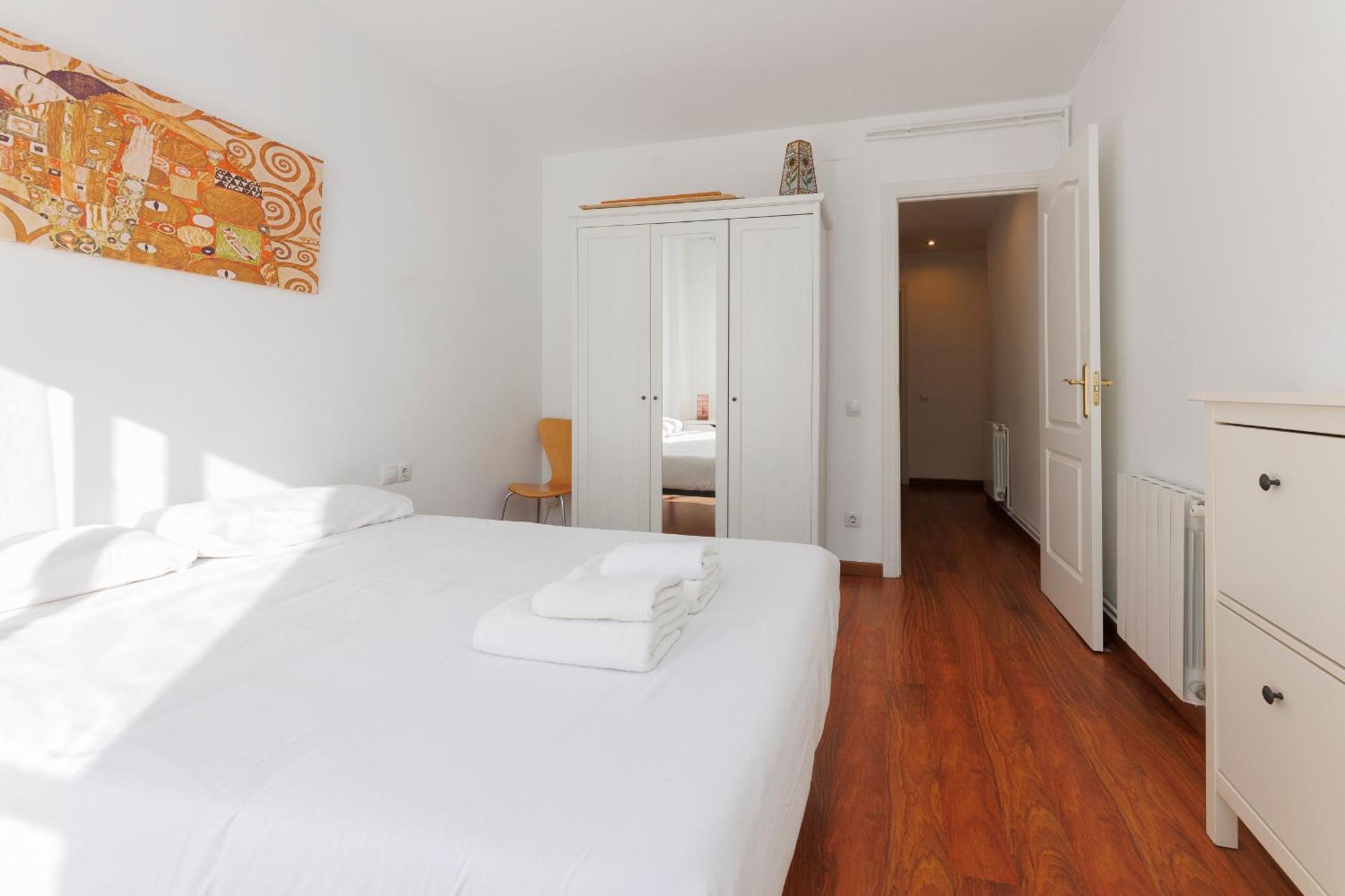Aparteasy - Private Terrace, 3-Bedroom Apartment Βαρκελώνη Εξωτερικό φωτογραφία